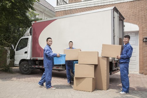 Efficient home and office removals service in Hammersmith