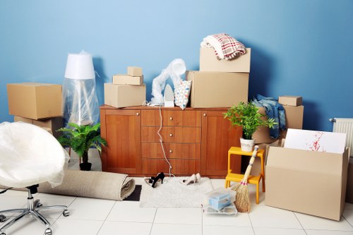Local moving service in Hammersmith for homes and businesses