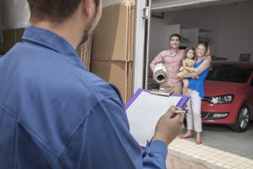 Checklist and preparation for a removals service in Hammersmith