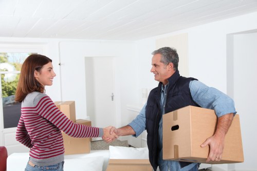 Local removals team handling access challenges in Hammersmith