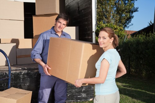Choosing the right van size for a move in Hammersmith